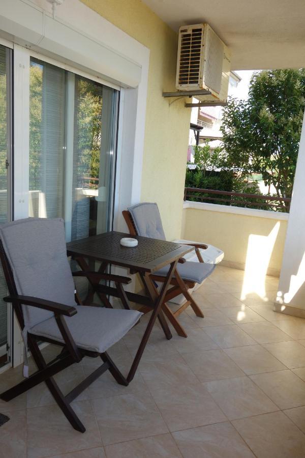 Nice Sunny Apartment Пула Екстериор снимка